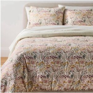 NWT 3pc Full/Queen Reversible Floral and Stripe Comforter Set Pink/Green